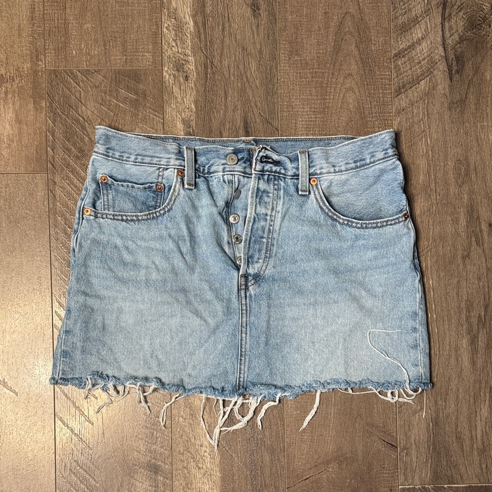 Levi’s Frayed Denim Mini Skirt